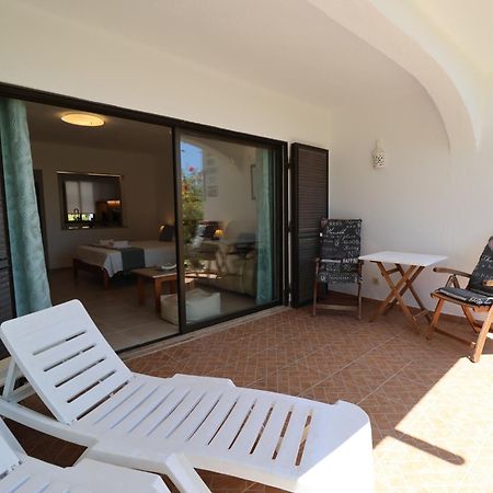 Camelia 52 Beach Studio Apartment - Sao Rafael, Albufeira Exteriör bild