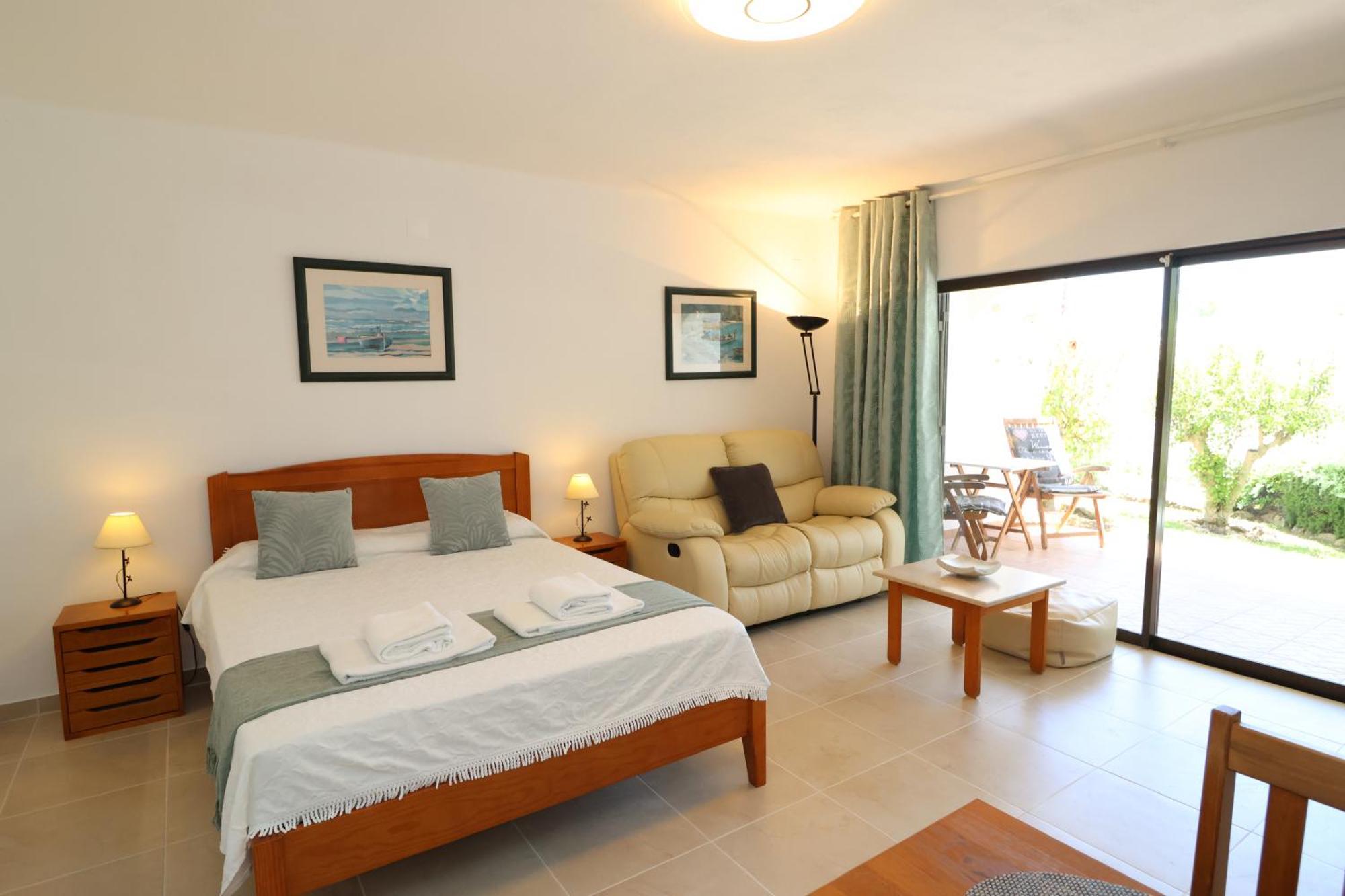 Camelia 52 Beach Studio Apartment - Sao Rafael, Albufeira Exteriör bild